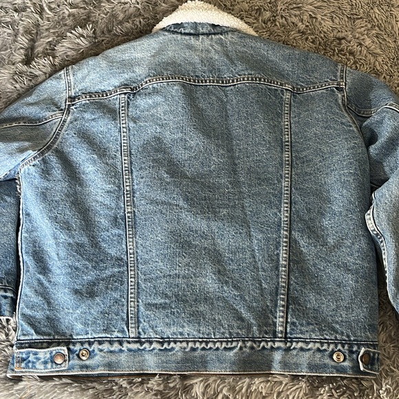 Levi’s Jean jacket M faux Shearling retro stone wash white Sherpa vintage vibes - Picture 7 of 8